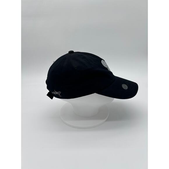 Disney Mickey Mouse Baseball Cap NWT - Picture 2 of 6